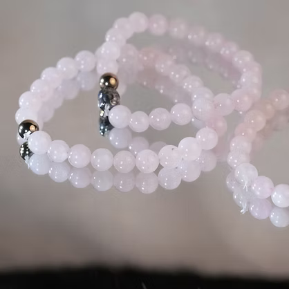rose quartz bracelet